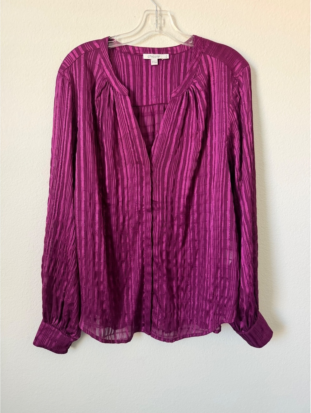 Chico’s Long Sleeve V-Neck Button Up Metallic Striped Sheer Shirt Size 3 (16)